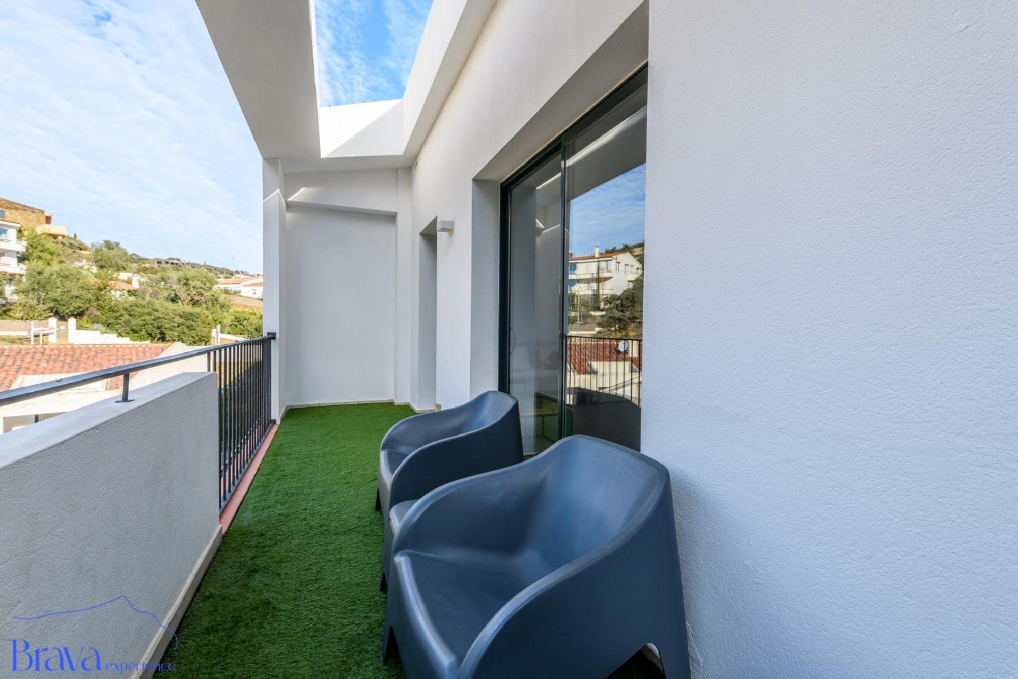 Duplex Sa Tarongeta - 5' Playa I Vistas I Terraza 20m2 I Ascensor I Equipado Apartment Cadaques